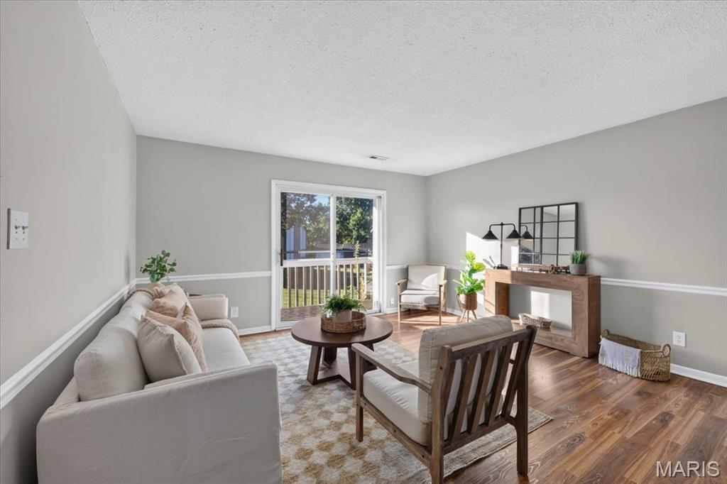 Photo of 2042 Gascony Parc Drive #2042 Lake St Louis MO 63367