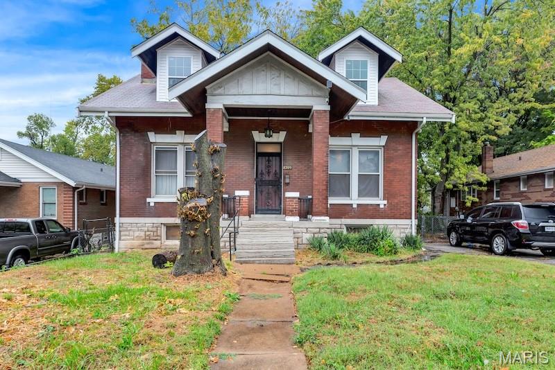 Photo of 8209 Saint Charles Lane St John MO 63114