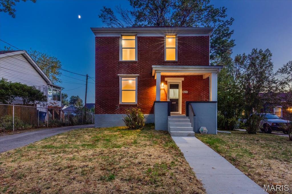 Photo of 7608 Jerome Avenue Maplewood MO 63143