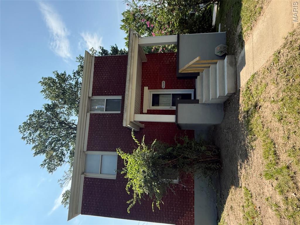 Photo of 7608 Jerome Avenue Maplewood MO 63143