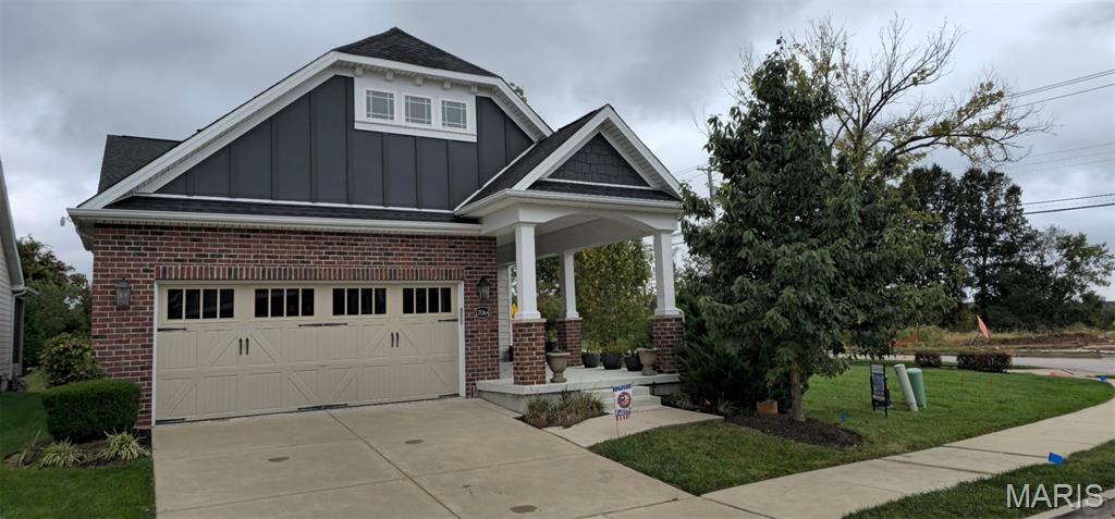 Photo of 17064 Fire Glow Drive Wildwood MO 63011