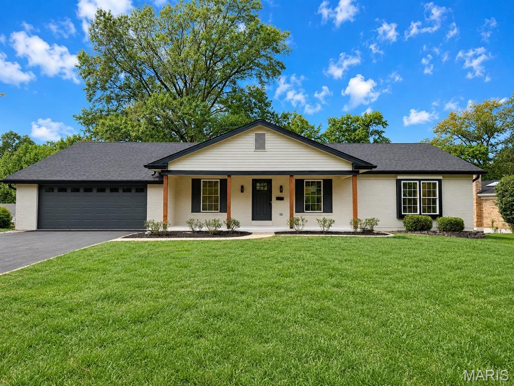 Photo of 741 Dougherty Place Kirkwood MO 63122