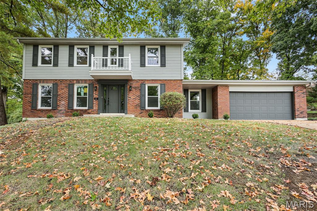 Photo of 3 Leaside Court Manchester MO 63011