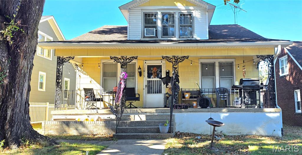 Photo of 1815 Swanwick Street Chester IL 62233