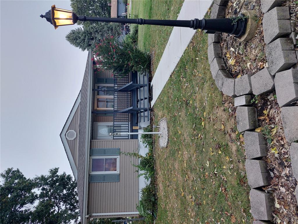 Photo of 105 S Olive Street Hartford IL 62048