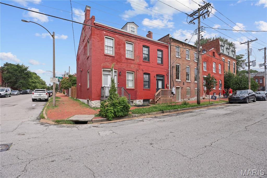 Photo of 1927 S 9th Street St Louis MO 63104