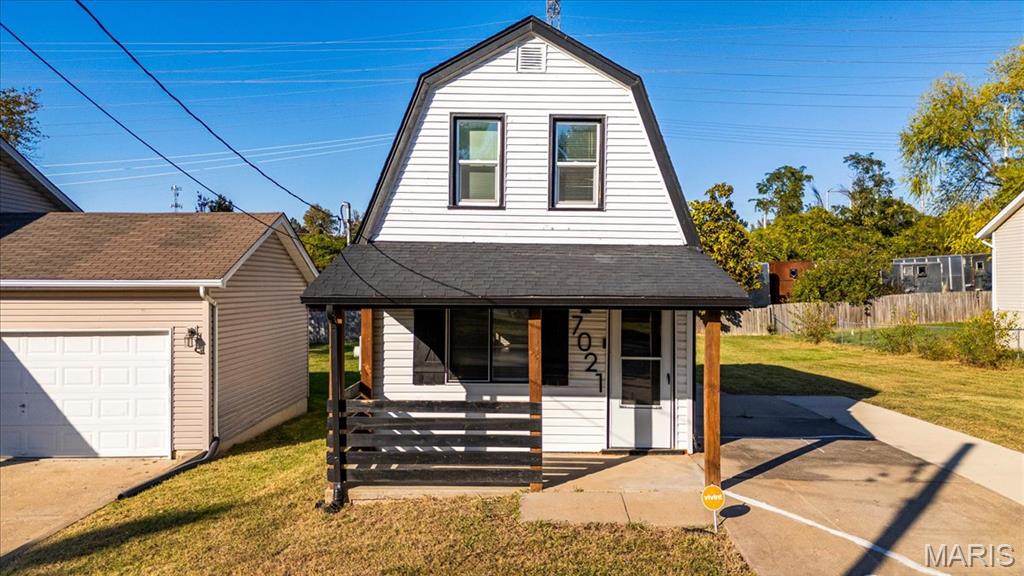 Photo of 7021 Robbins Avenue Pagedale MO 63133