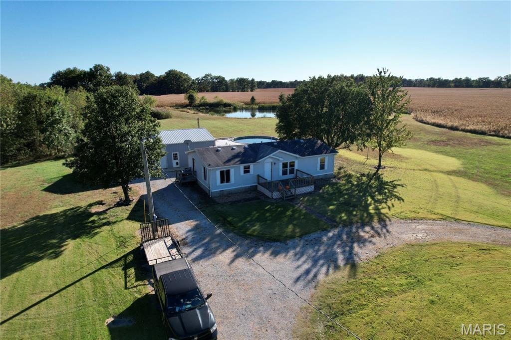 Photo of 16669 E Baseline Road Texico IL 62889