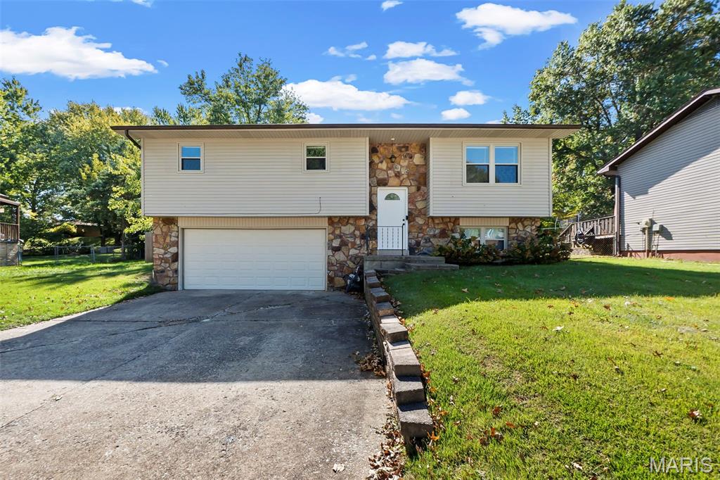 Photo of 1317 Rolling Fields Drive Jackson MO 63755
