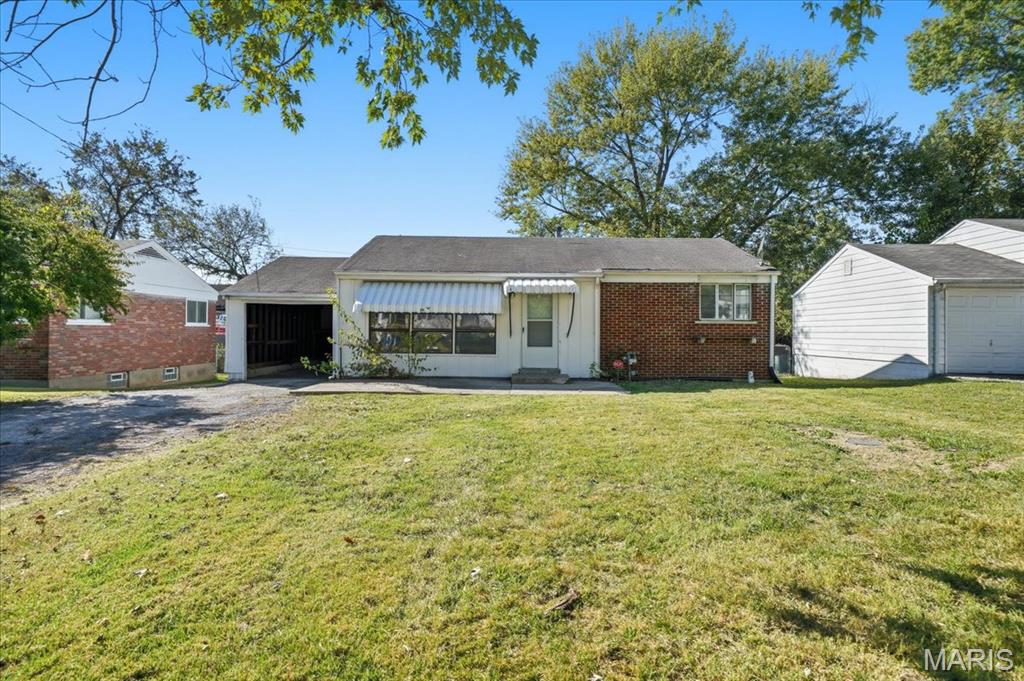 Photo of 31 Westdell Drive St Louis MO 63136