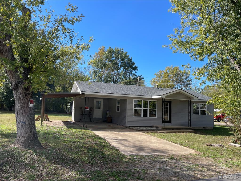Photo of 601 Big Ben Boulevard Piedmont MO 63957