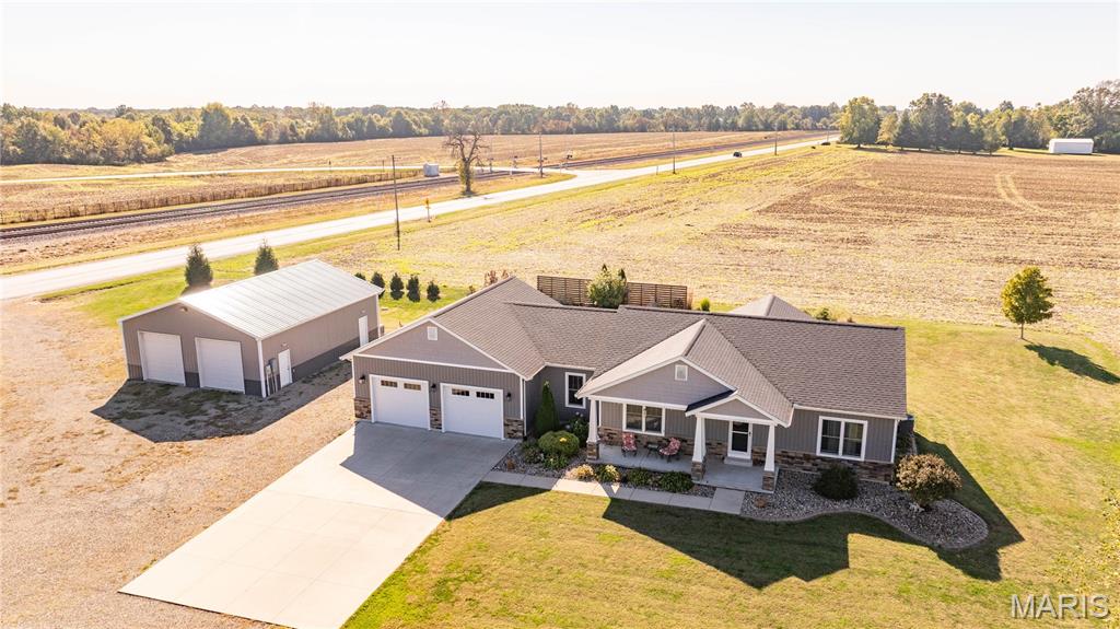 Photo of 34101 Craig Lake Road Brighton IL 62012