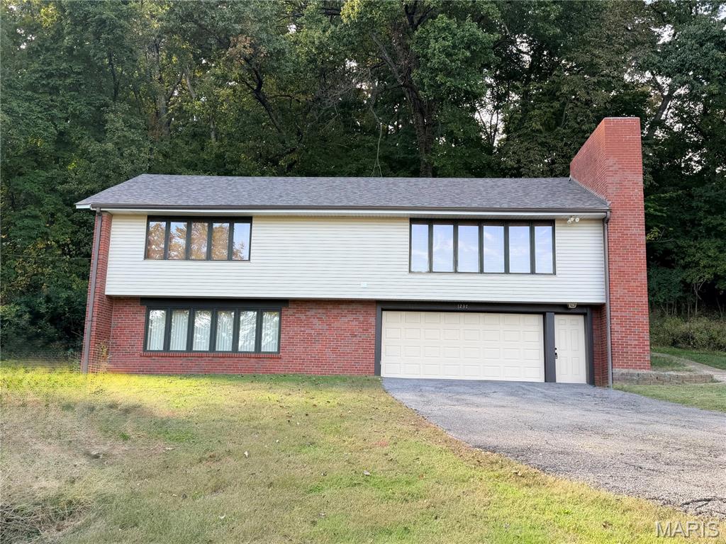 Photo of 1237 Lakemont Drive Arnold MO 63010