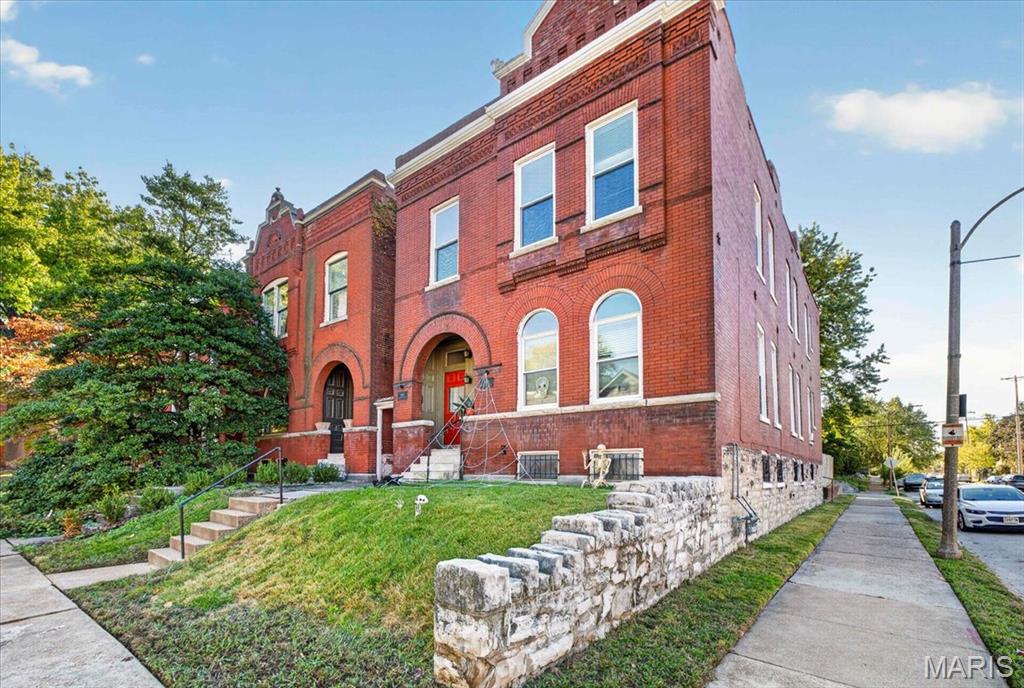 Photo of 3456-58 Shenandoah Avenue St Louis MO 63104