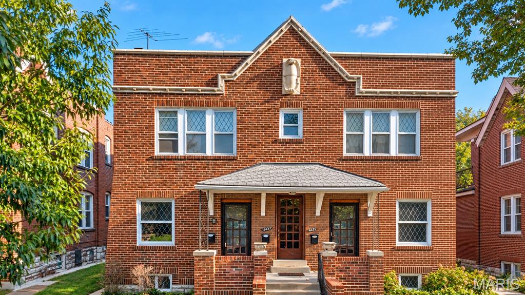 Photo of 4453 Russell Boulevard St Louis MO 63110