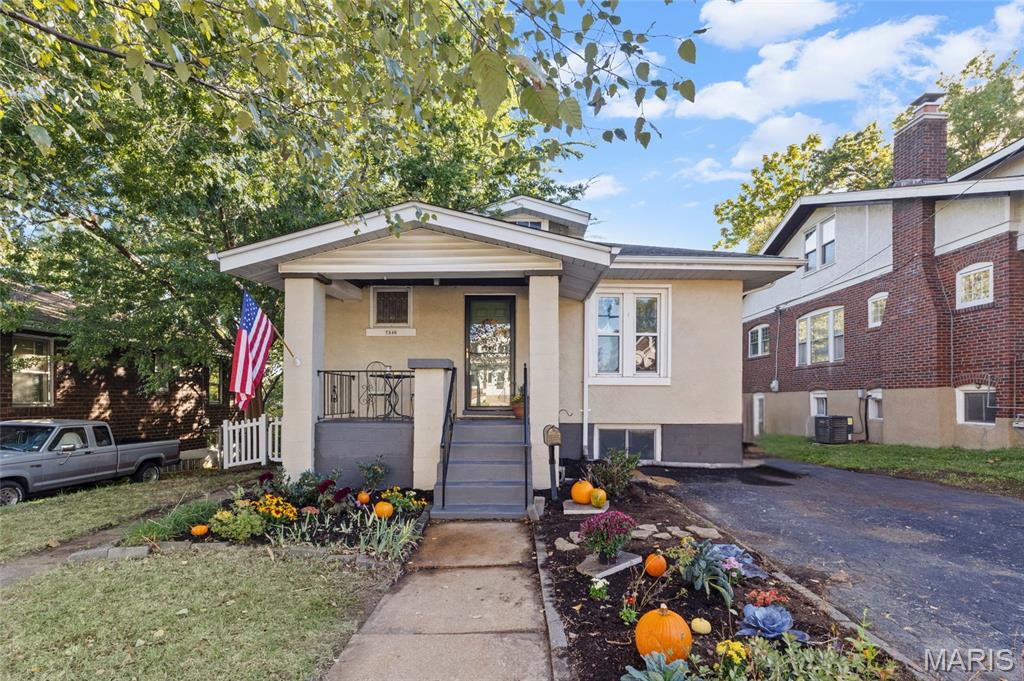 Photo of 7346 Gayola Place St Louis MO 63143