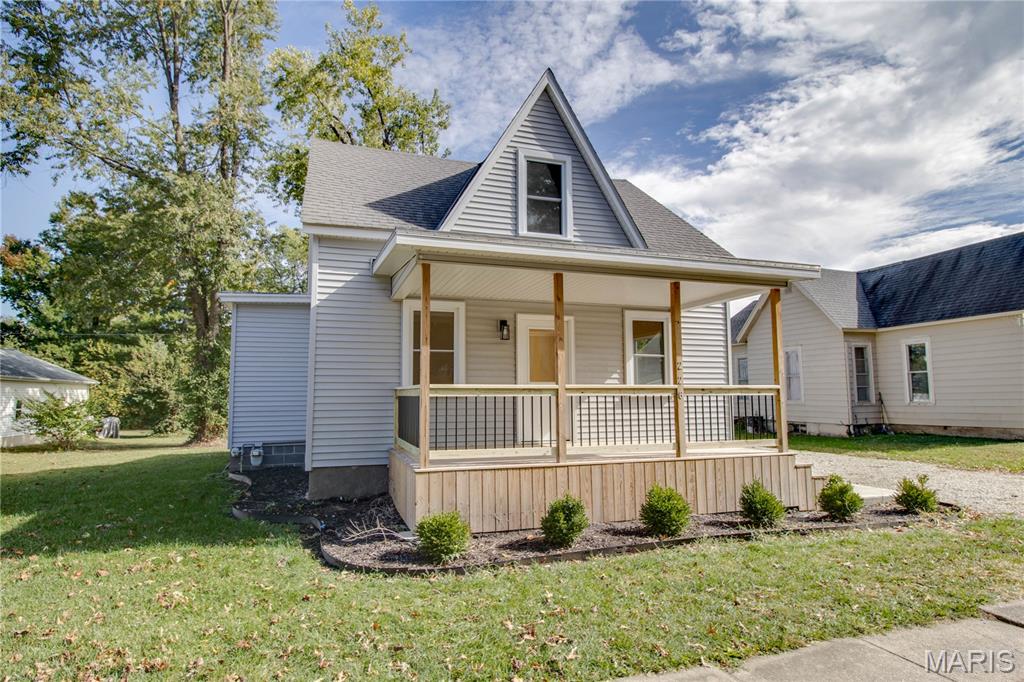 Photo of 226 S Jackson Street Pittsfield IL 62363