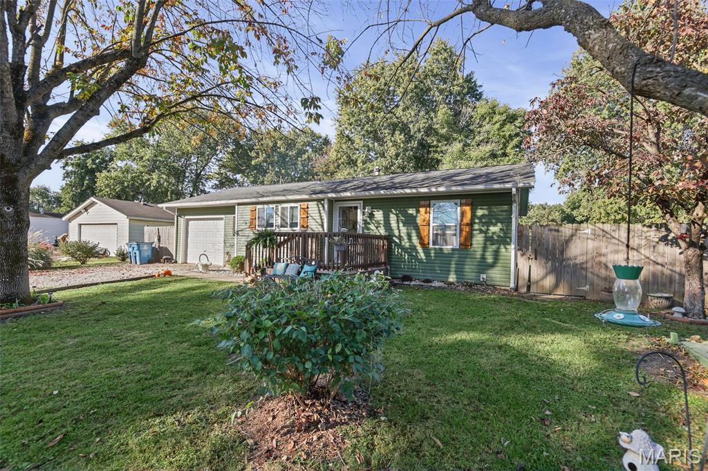 Photo of 17089 Apache Drive Jerseyville IL 62052