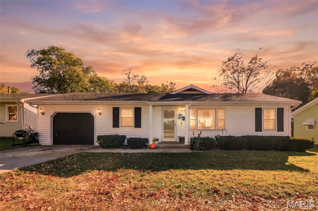 Photo of 215 S 13th Bowling Green MO 63334