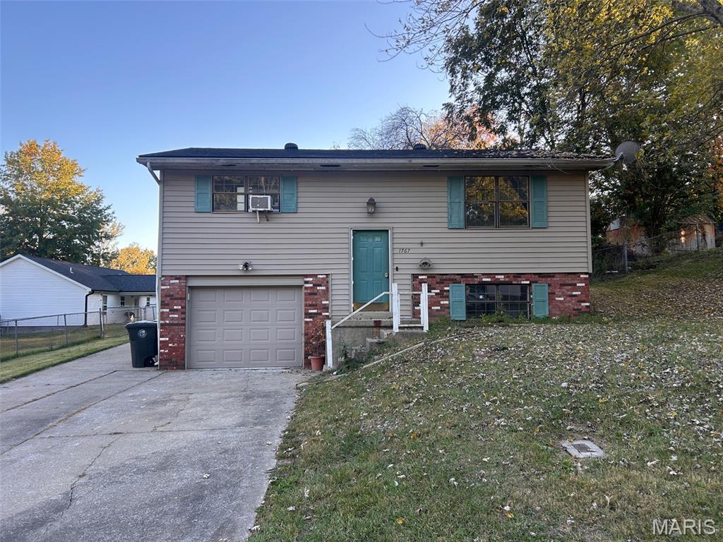 Photo of 1767 Northwoods Court Cape Girardeau MO 63701