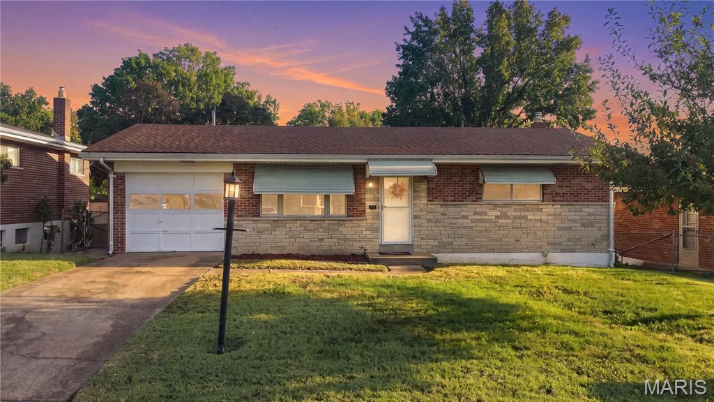 Photo of 317 Earlsfield Lane St Louis MO 63125