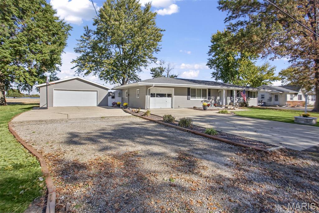 Photo of 120 Virginia Street Brighton IL 62012