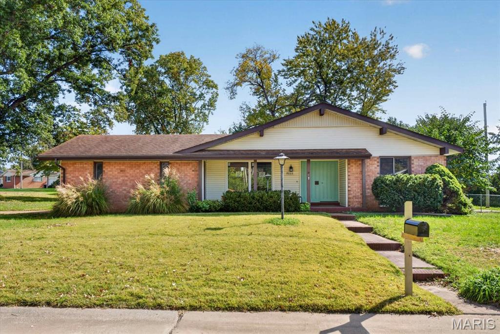 Photo of 3000 Chadwick Drive Florissant MO 63033