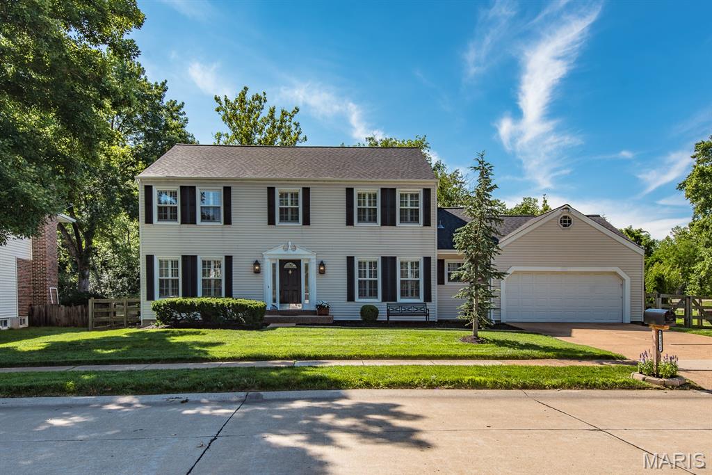 Photo of 14960 Country Ridge Drive Chesterfield MO 63017