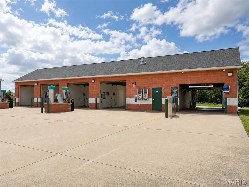 Photo of 2740 State Route 160 Highland IL 62249