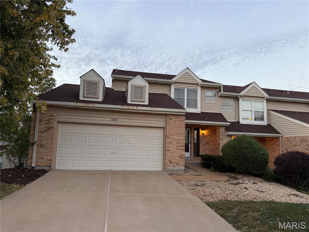 Photo of 17081 Sandalwood Creek Drive Wildwood MO 63038