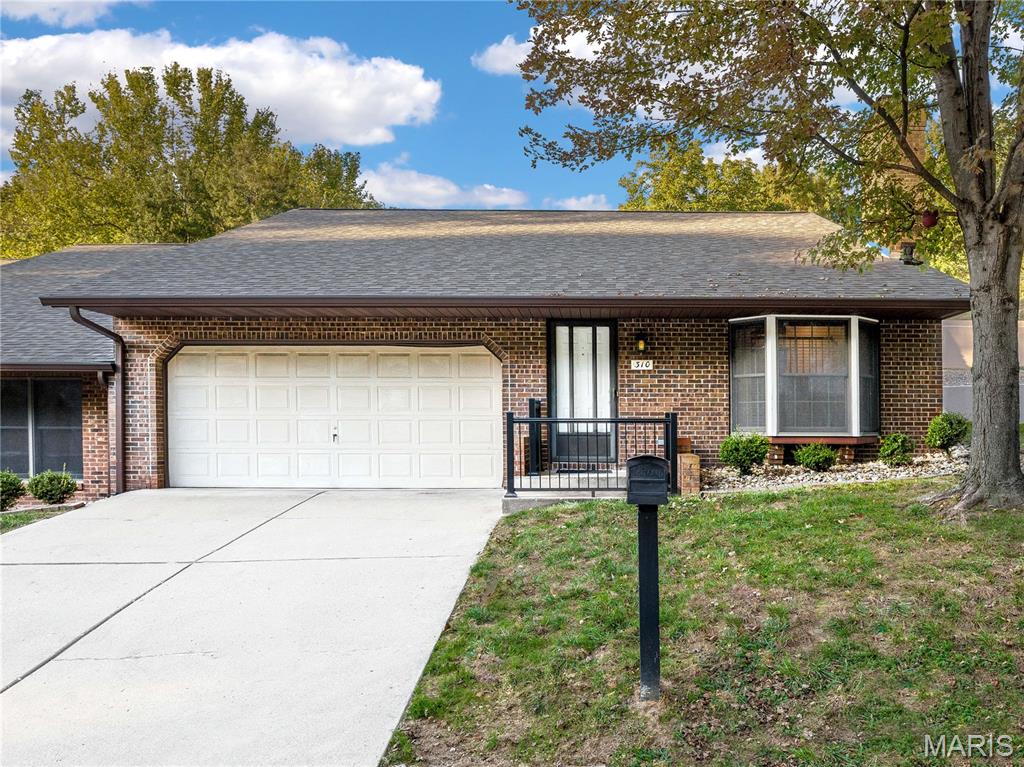 Photo of 310 Northcrest Drive Collinsville IL 62234