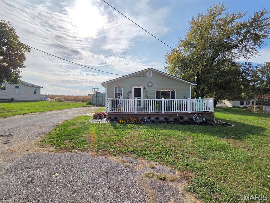 Photo of 31595 Old Monticello Road Canton MO 63435