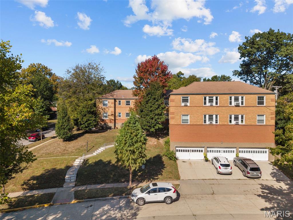Photo of 1265 Moorlands Drive Richmond Heights MO 63117