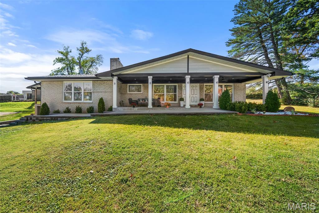 Photo of 9443 Oakwood Manor Lane St Louis MO 63126
