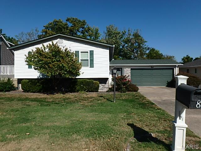 Photo of 8 Roland Lane St Peters MO 63376
