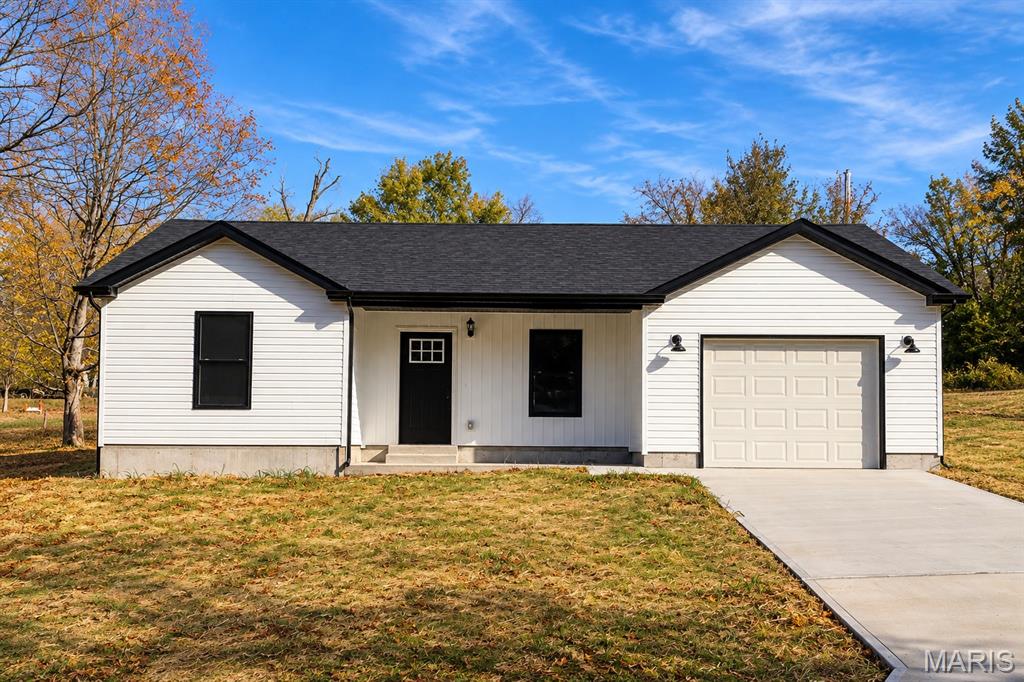 Photo of 408 E Plattin Street De Soto MO 63020