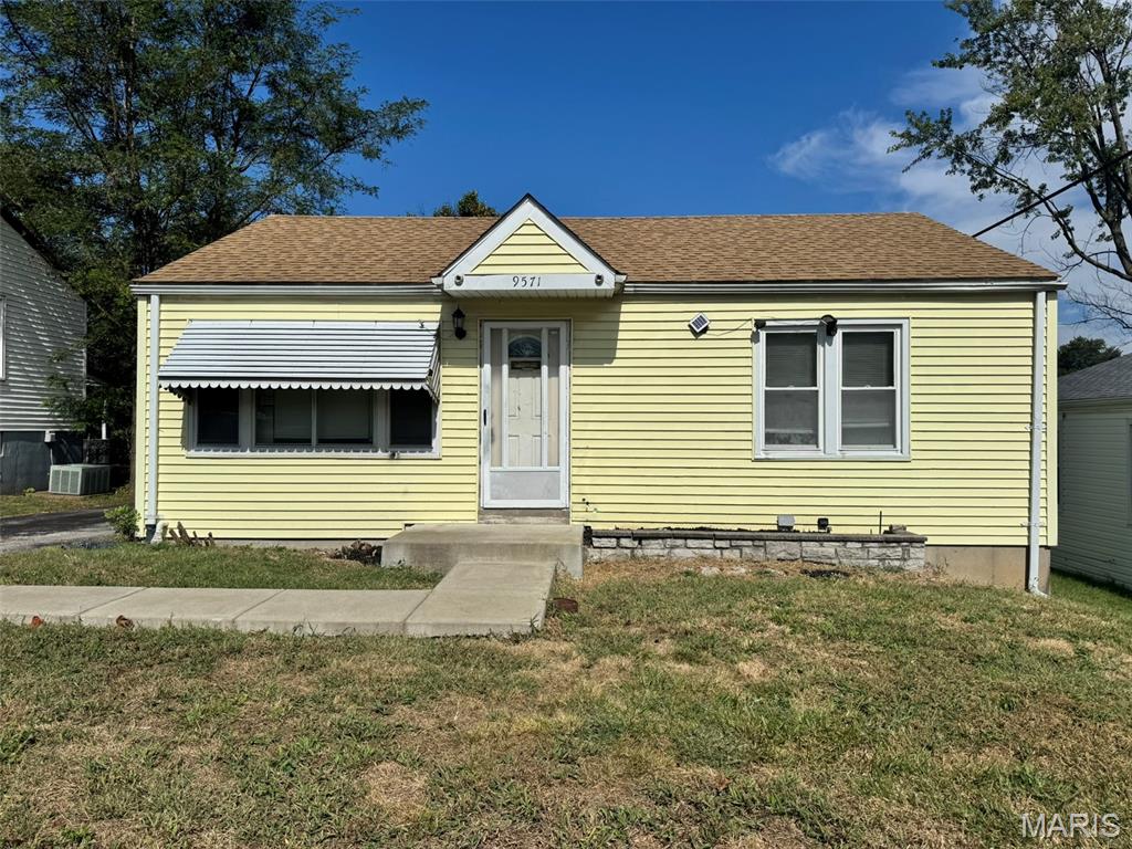 Photo of 9571 Pagewood Avenue Overland MO 63114