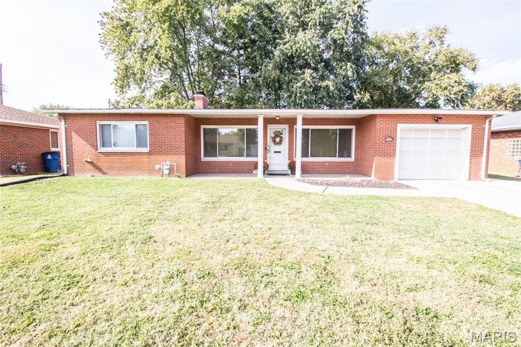 Photo of 3309 Lydia Lane Granite City IL 62040