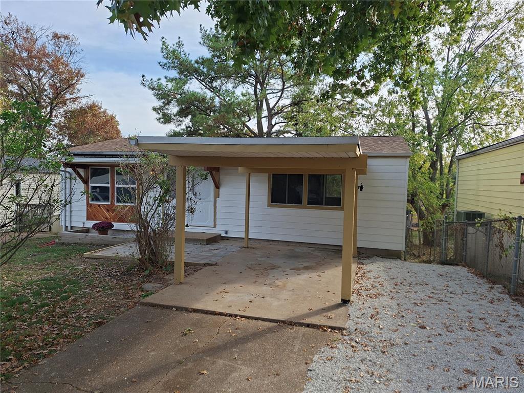 Photo of 48 Cedar Ridge Drive Pacific MO 63069