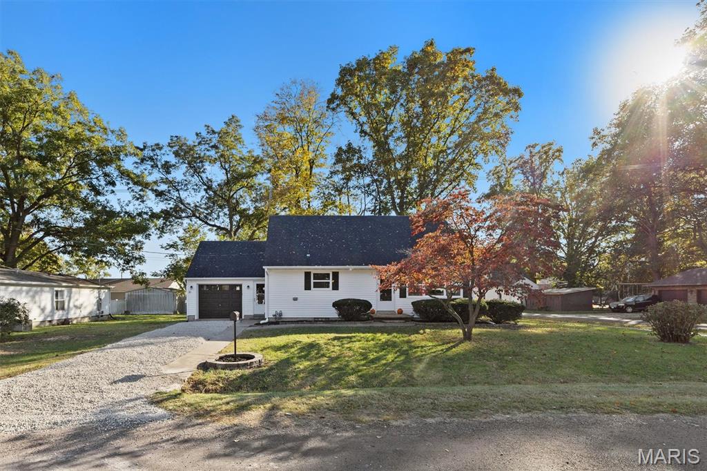 Photo of 602 E Green Street Mascoutah IL 62258