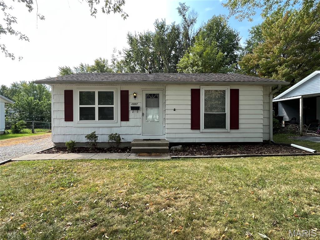 Photo of 1007 W Nixon Drive O'Fallon IL 62269