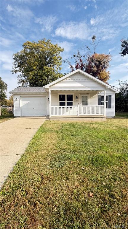 Photo of 1115 Galveston Drive Taylorville IL 62568