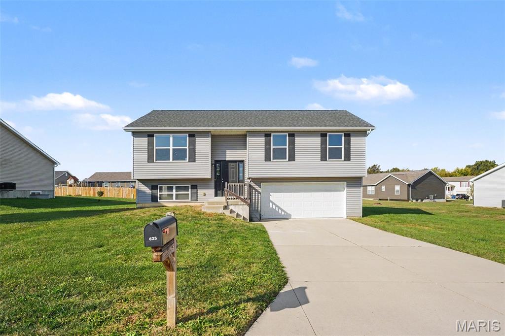 Photo of 625 Gandalf Lane Wright City MO 63390