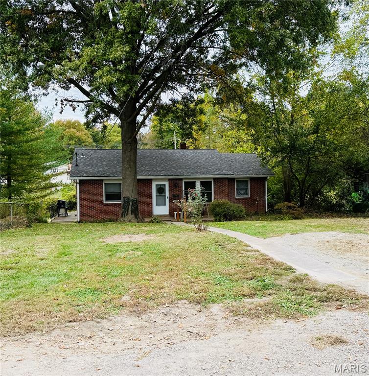 Photo of 2306 Valleyview Drive Alton IL 62002