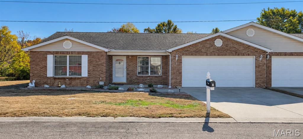 Photo of 1 Christian Court Fredericktown MO 63645
