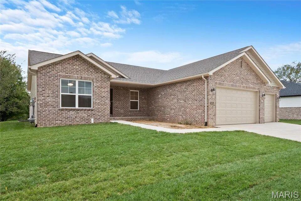 Photo of 401 MARBLETON Circle O'Fallon IL 62269