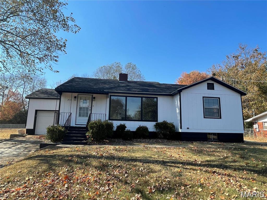 Photo of 2531 N 14th Street Poplar Bluff MO 63901