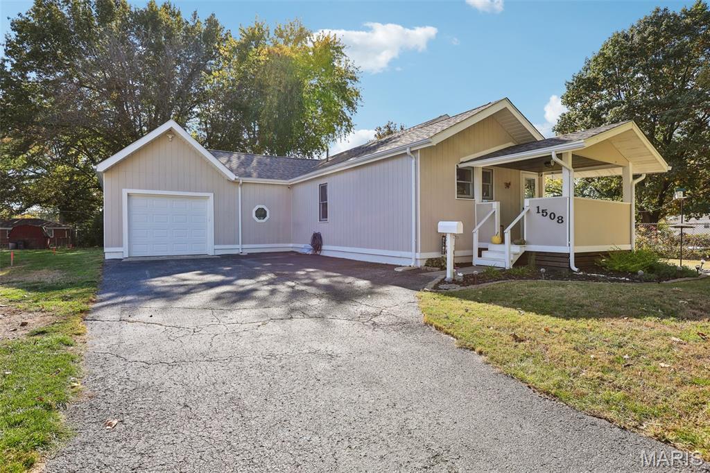 Photo of 1508 Karin Drive Swansea IL 62226