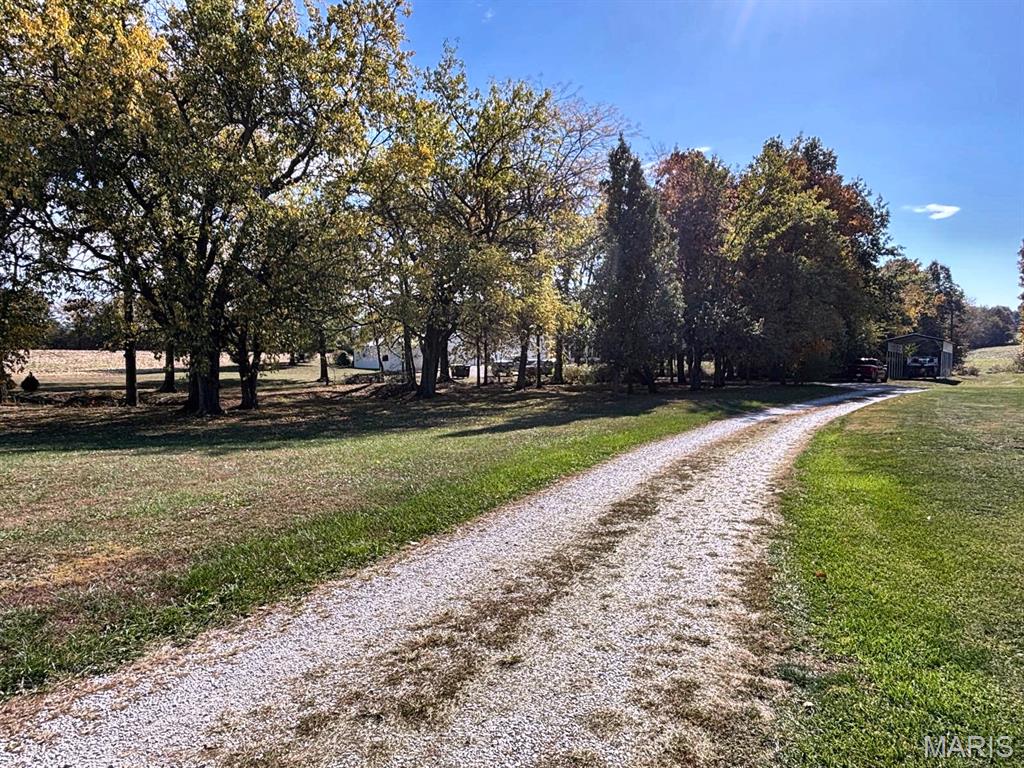 Photo of 36757 Monroe Road 580 Stoutsville MO 65283