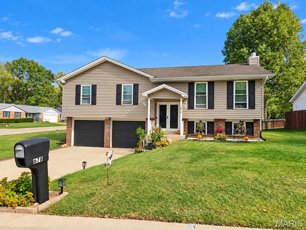 Photo of 678 Woodstream Drive St Charles MO 63304